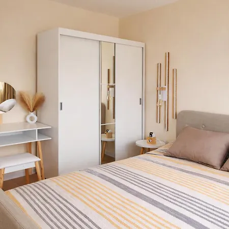 Do Teb 2br 2bath Center Near